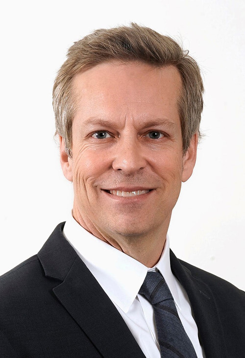 Brett  Benson