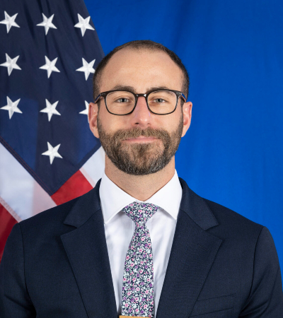 Philip  Luck