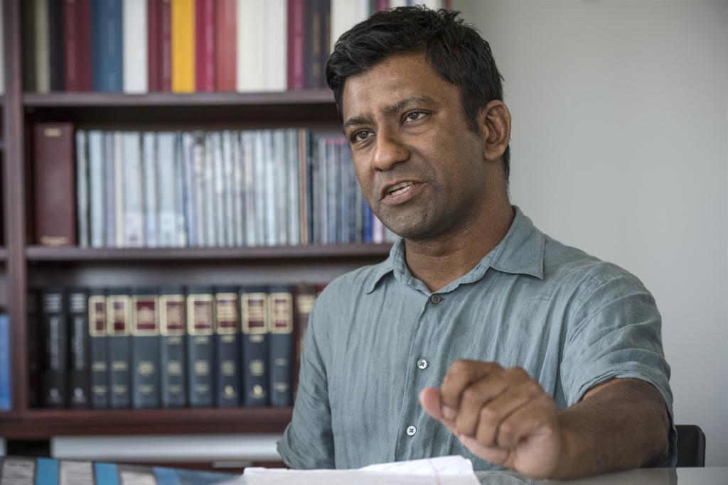 Aziz  Huq